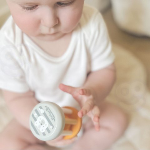 VIGA PolarB Drewniana Grzechotka Ze Zwierzątkiem 6m+