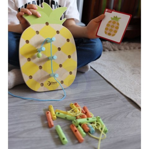 CLASSIC WORLD Wooden Threader Pineapple Pegs 21 pcs. 3+