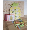 CLASSIC WORLD Wooden Threader Pineapple Pegs 21 pcs. 3+