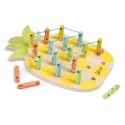 CLASSIC WORLD Wooden Threader Pineapple Pegs 21 pcs. 3+