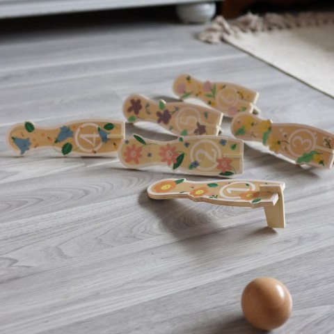 CLASSIC WORLD Wooden Bowling Game for Children 6 pcs + Ball 18m+