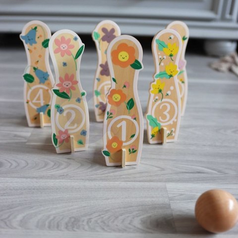 CLASSIC WORLD Wooden Bowling Game for Children 6 pcs + Ball 18m+