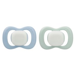 Smoczek silikonowy symetryczny 6 mies.+ 2 szt. glow in the dark Sky + Sage, b.box