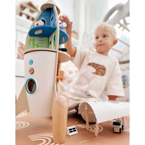 CLASSIC WORLD Drewniana Rakieta Domek dla Dzieci + Figurki Akc. 3+