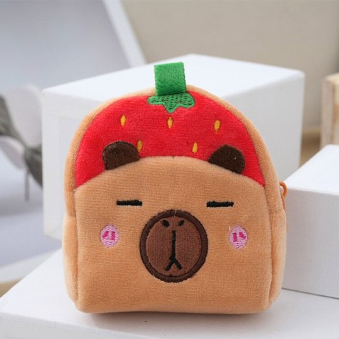 Portfelik Pluszowy Z Brelokiem Kapibara Truskawka Czerwona 9,5 x 8 cm